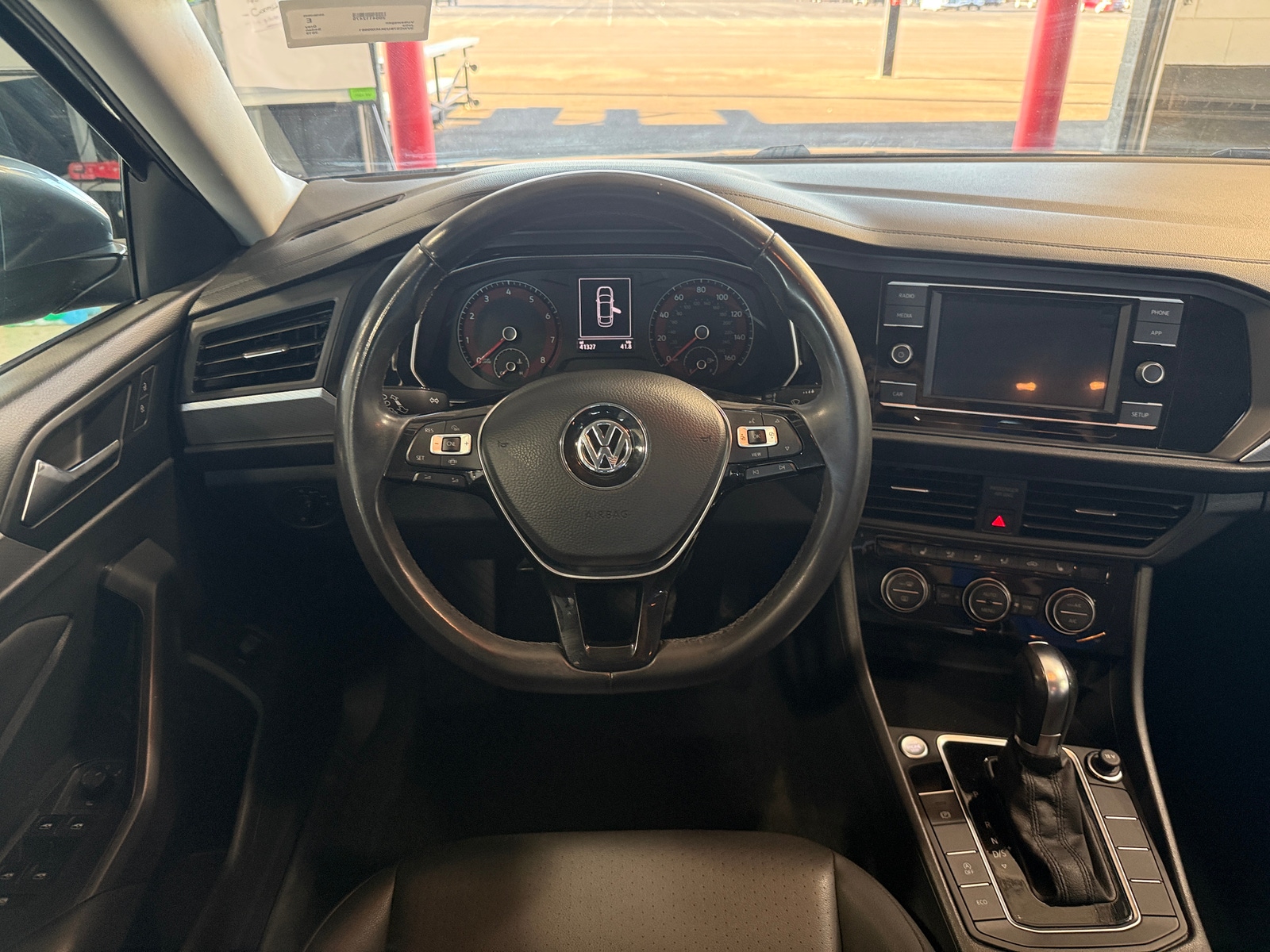 Thumbnail: 2019 Volkswagen Jetta - 4