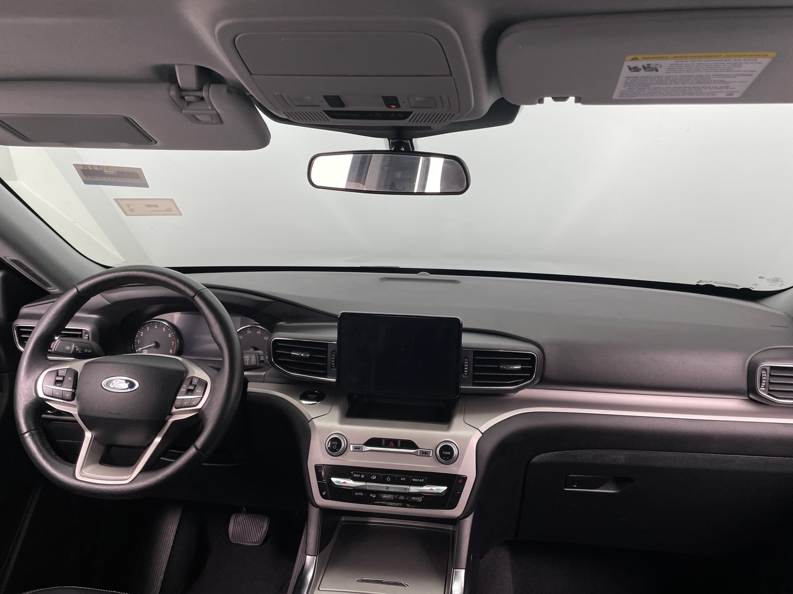 Thumbnail: 2024 Ford Explorer - 3