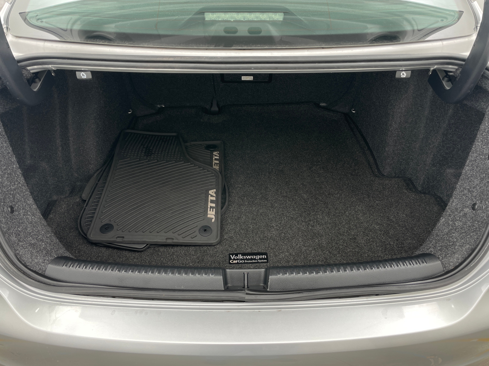 Thumbnail: 2014 Volkswagen Jetta - 6