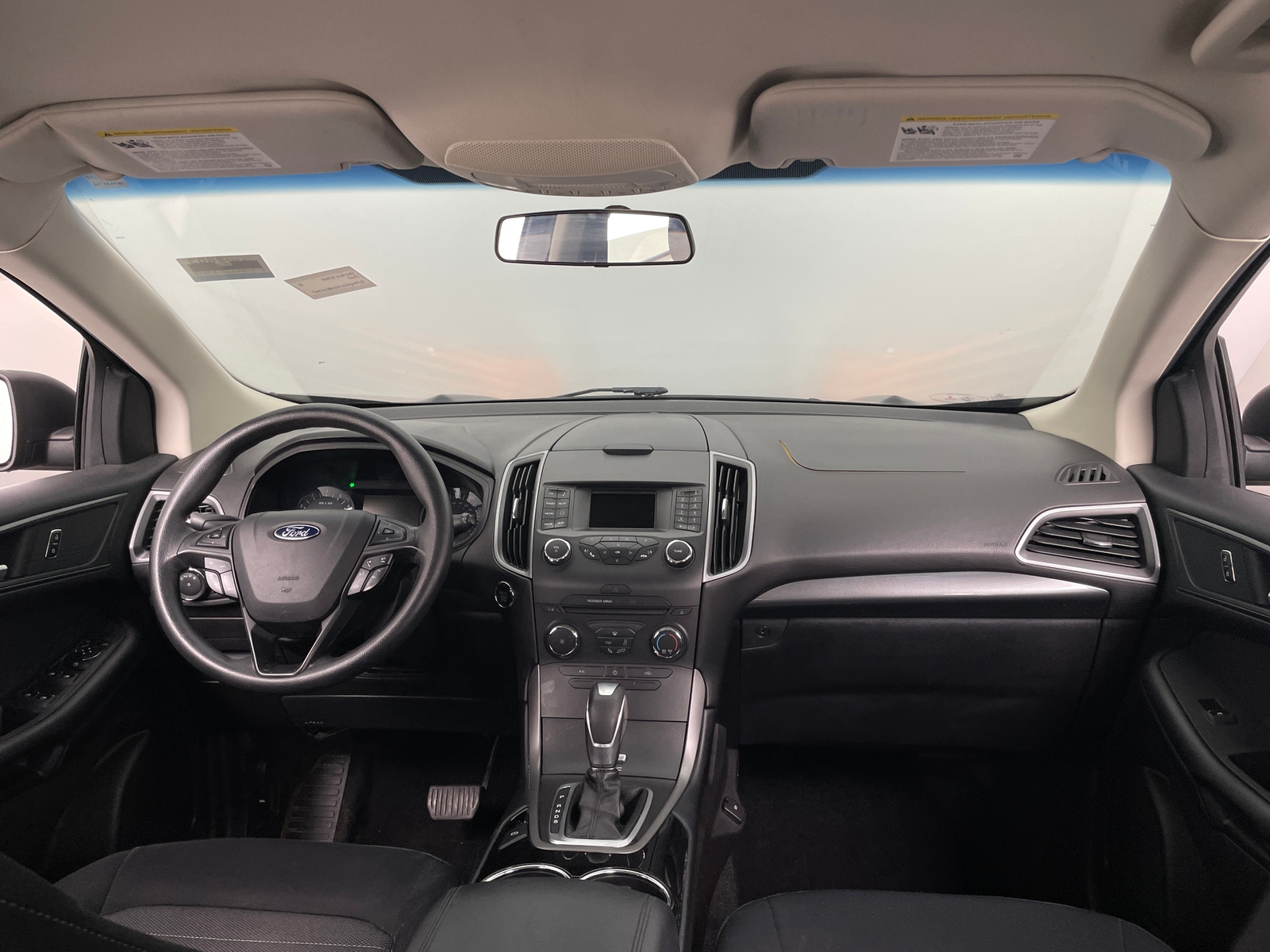 Thumbnail: 2017 Ford Edge - 3