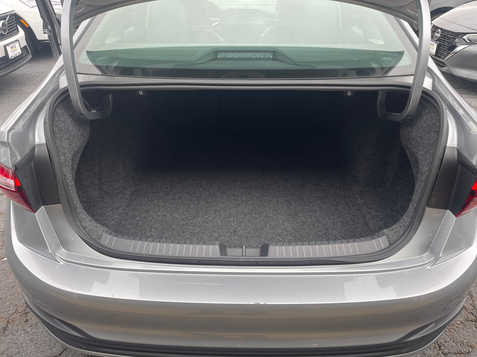 Thumbnail: 2025 Volkswagen Jetta - 5