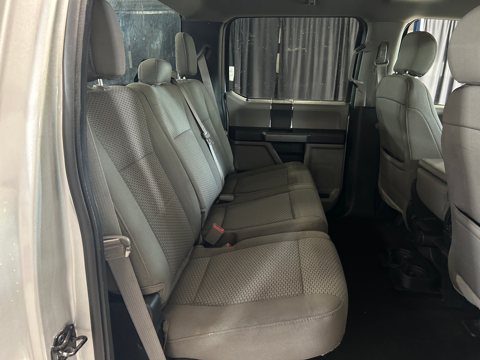 Thumbnail: 2018 Ford Econoline - 6