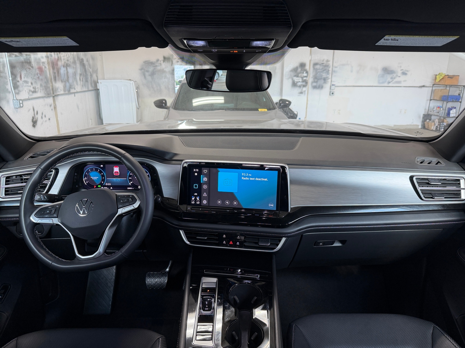 Thumbnail: 2025 Volkswagen Atlas - 3