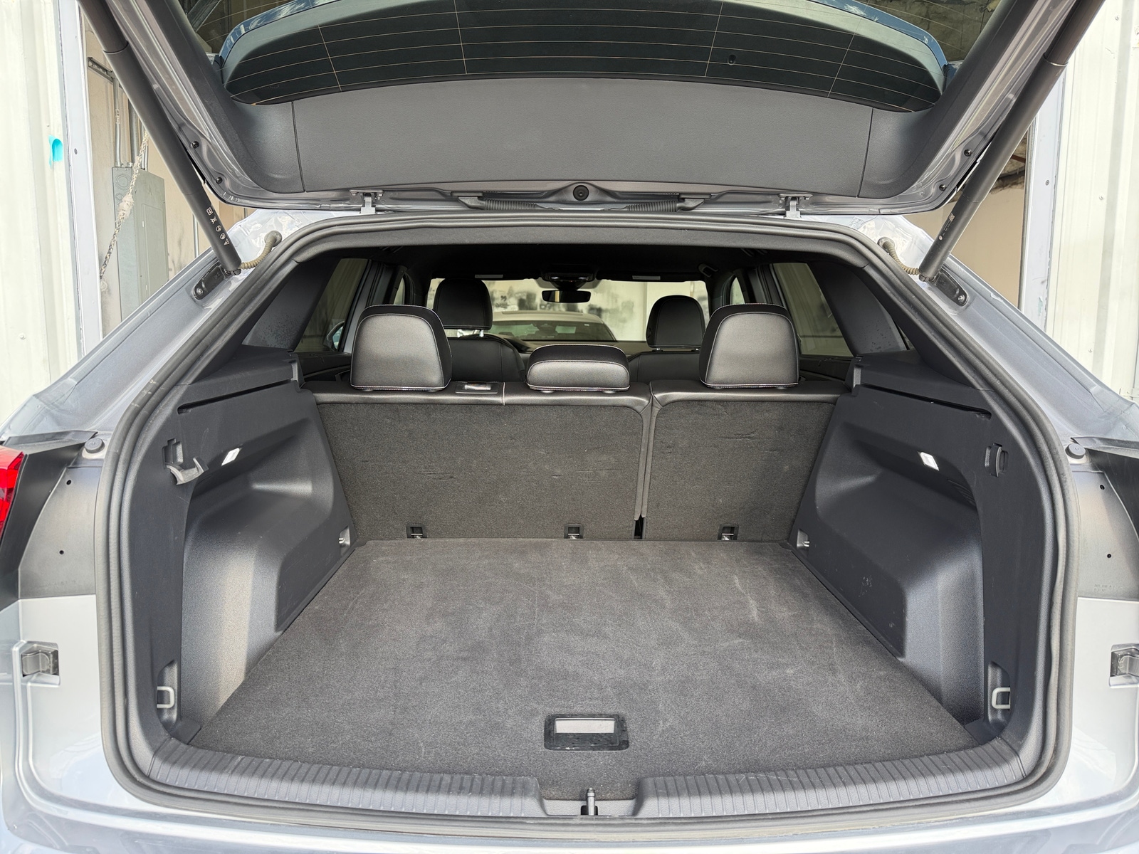 Thumbnail: 2025 Volkswagen Atlas - 6