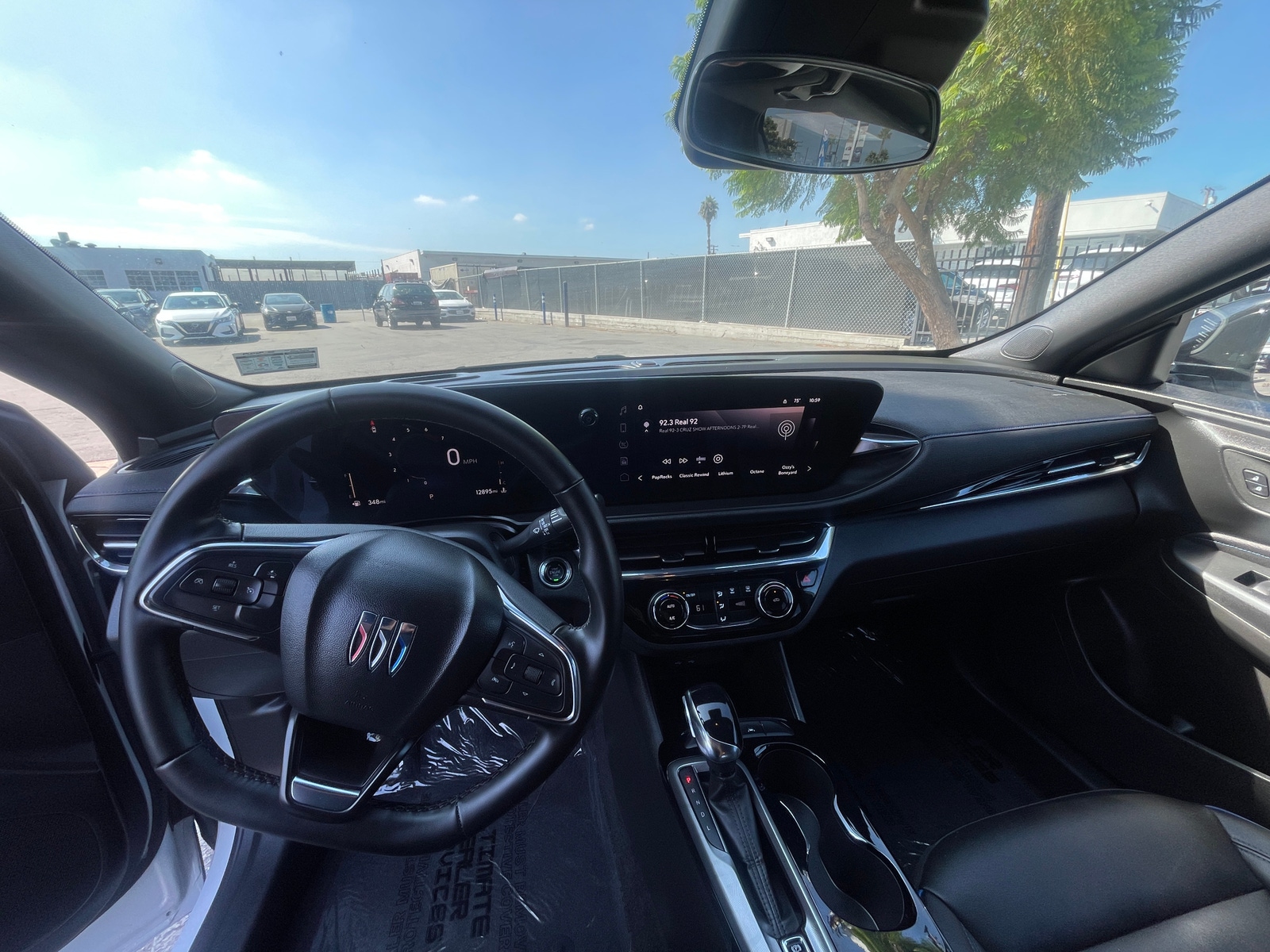 Thumbnail: 2025 Buick Envista - 3