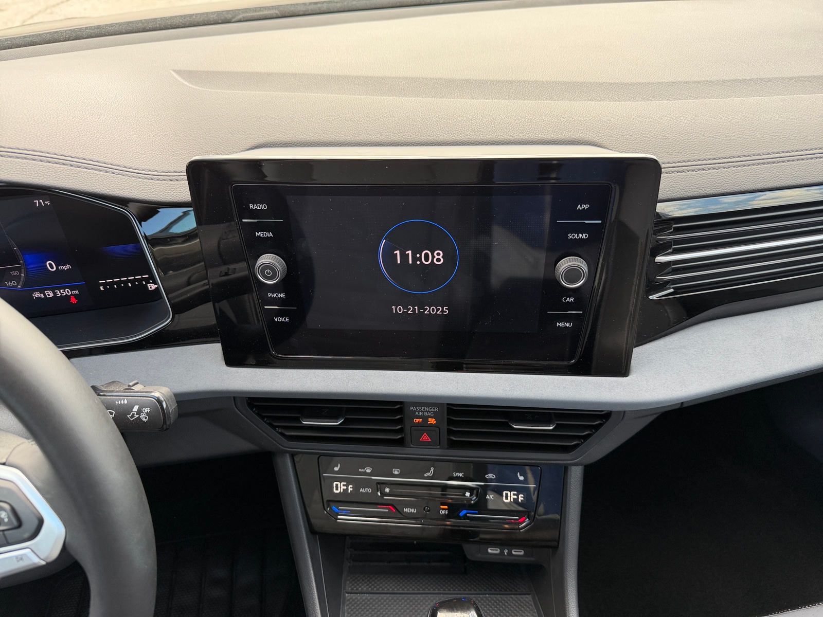 Thumbnail: 2025 Volkswagen Jetta - 4