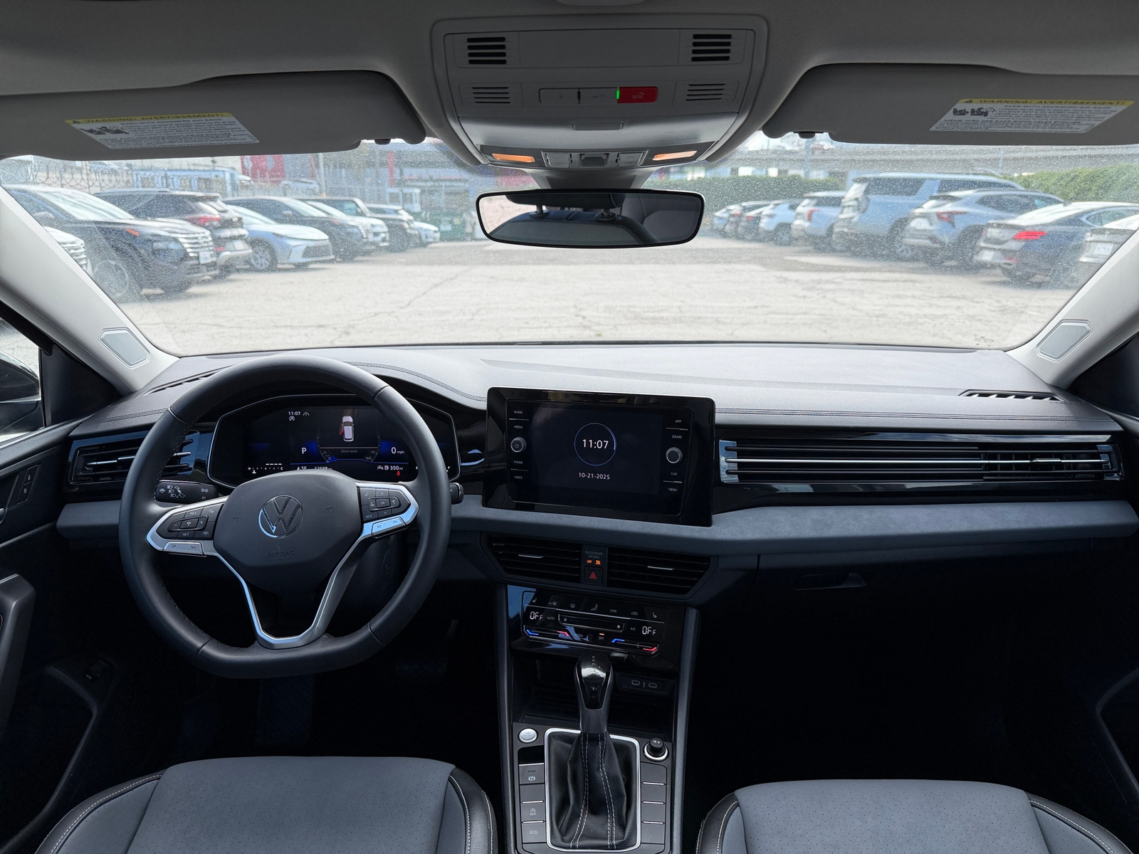 Thumbnail: 2025 Volkswagen Jetta - 3