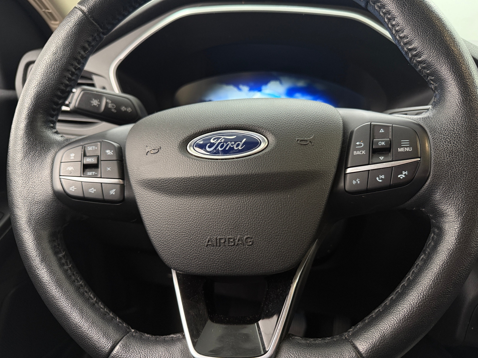 Thumbnail: 2020 Ford Escape - 4