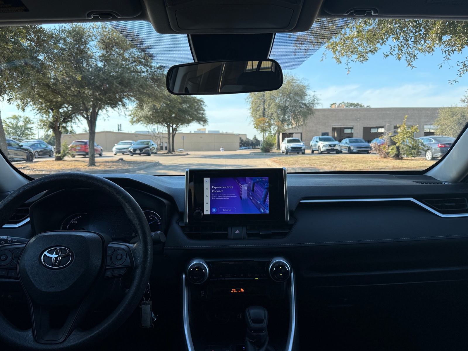 Thumbnail: 2025 Toyota RAV4 - 3