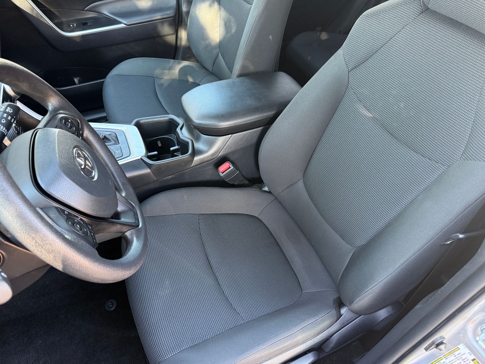 Thumbnail: 2025 Toyota RAV4 - 2