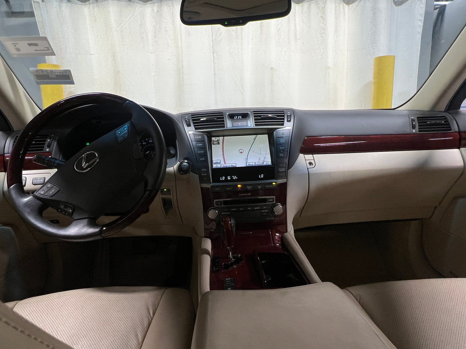 Thumbnail: 2012 Lexus LS - 2