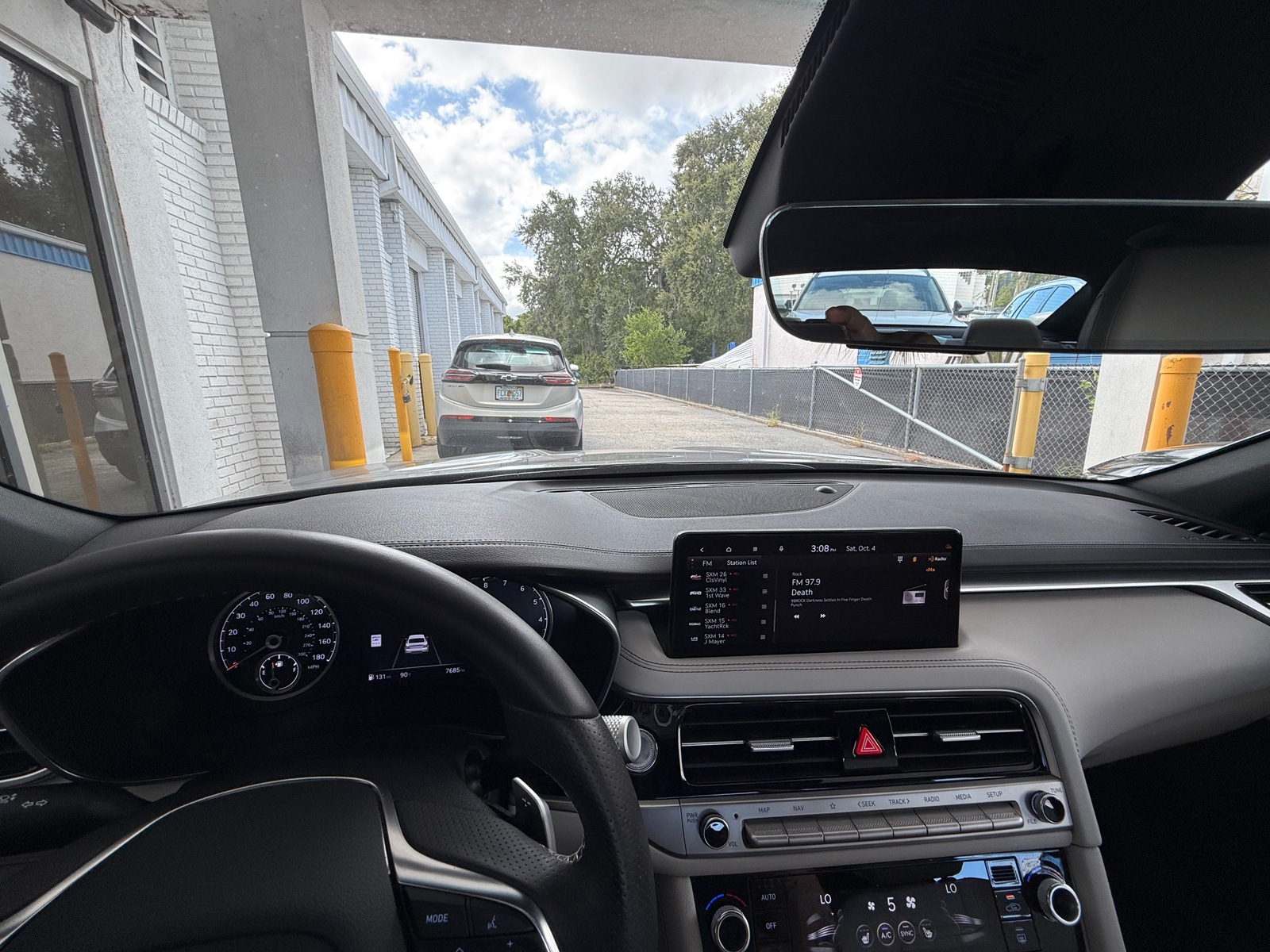 Thumbnail: 2025 Genesis G70 - 3