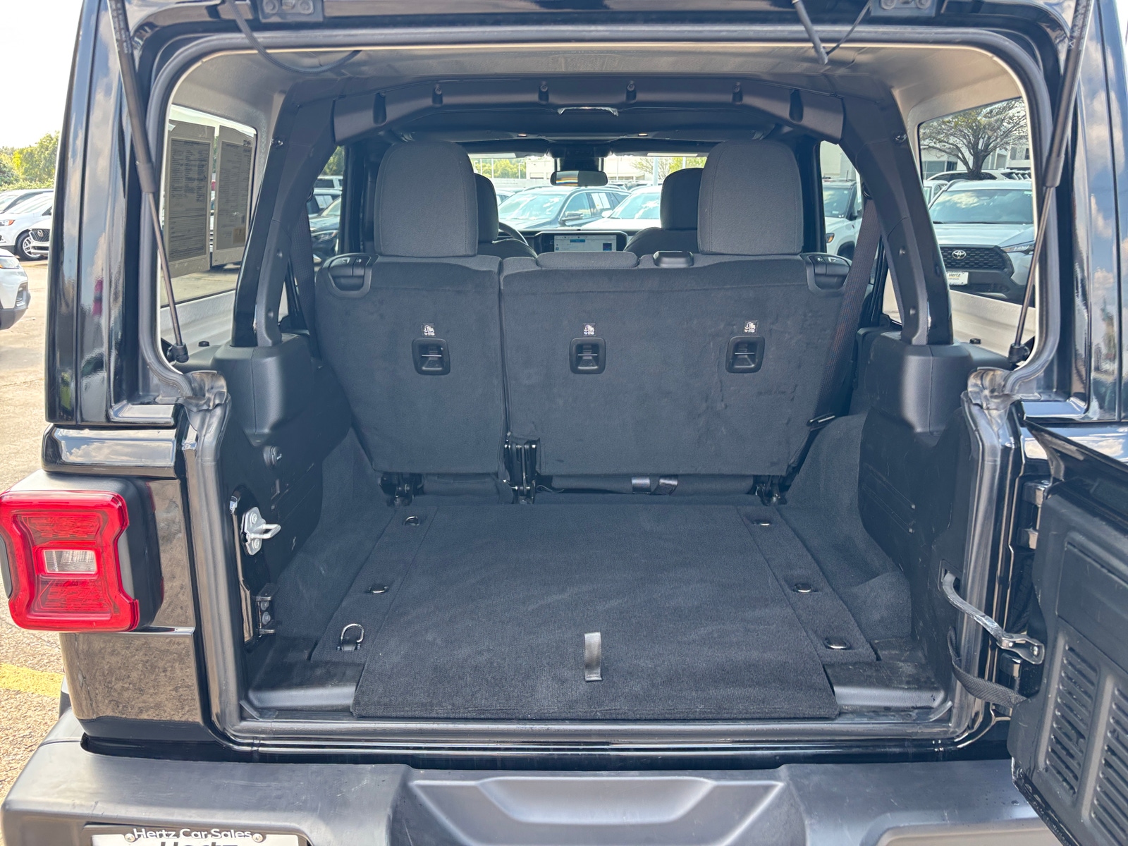 Thumbnail: 2025 Jeep Wrangler - 6