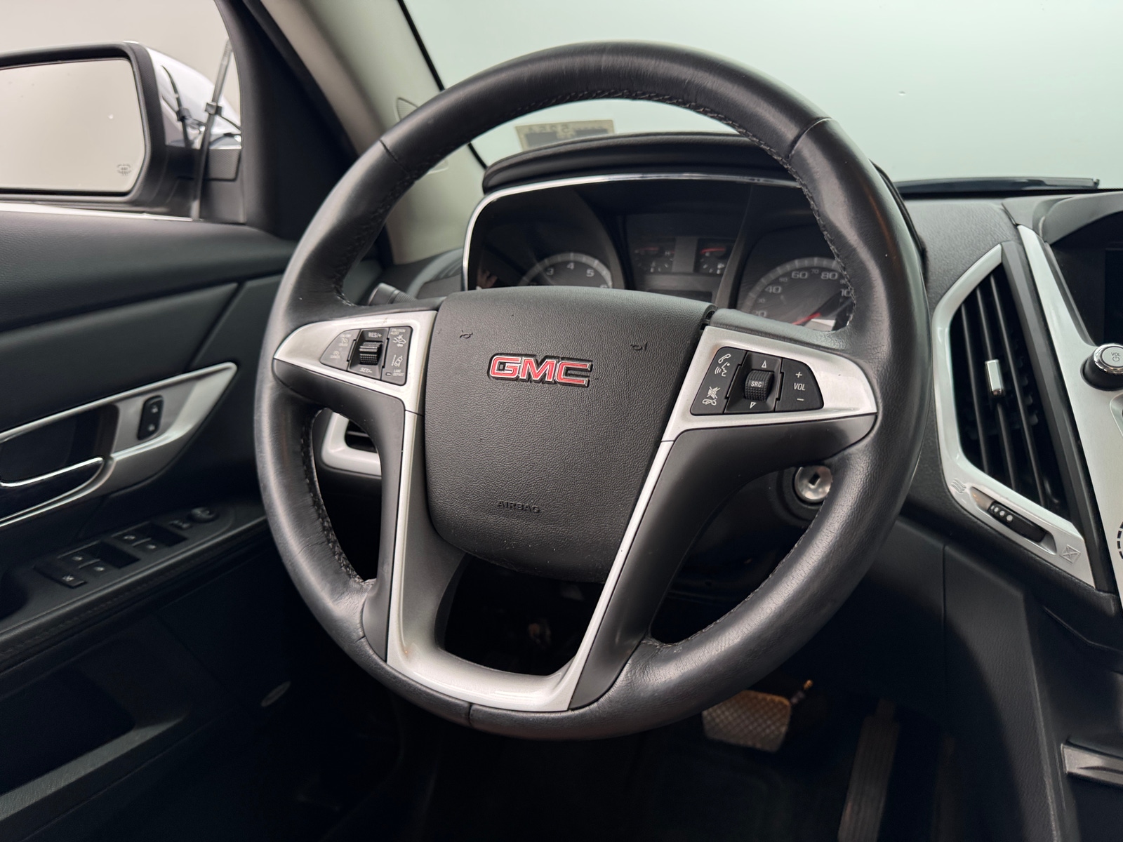 Thumbnail: 2017 GMC Terrain - 4