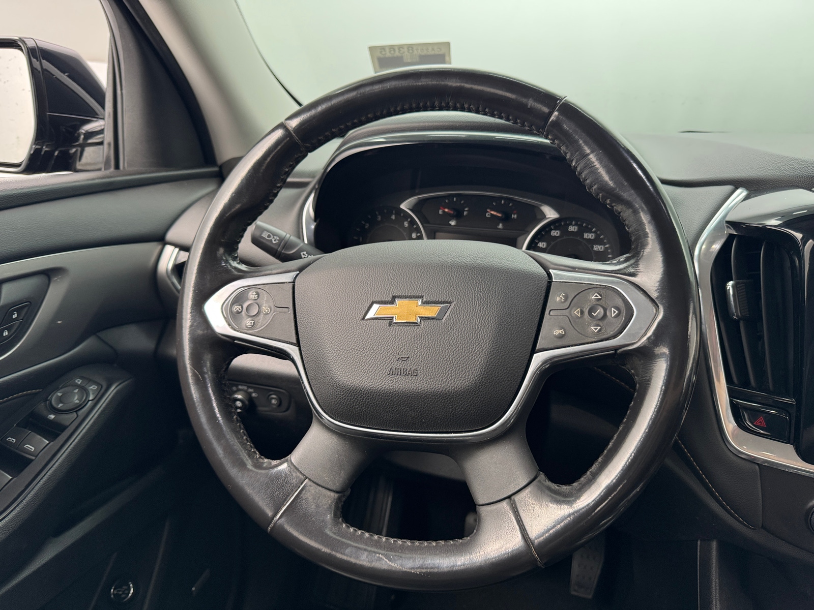 Thumbnail: 2018 Chevrolet Traverse - 4
