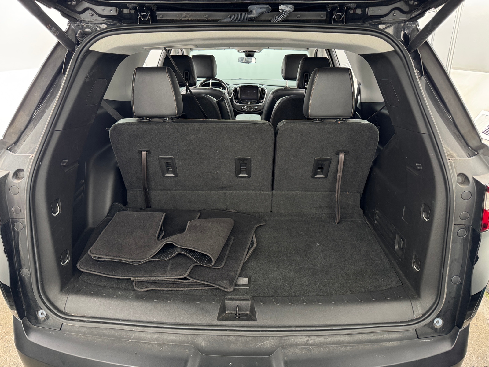 Thumbnail: 2018 Chevrolet Traverse - 6