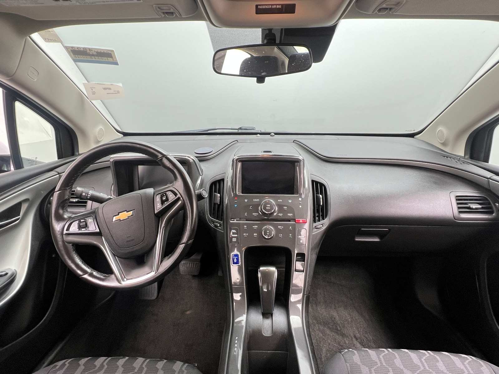 Thumbnail: 2014 Chevrolet Volt - 3