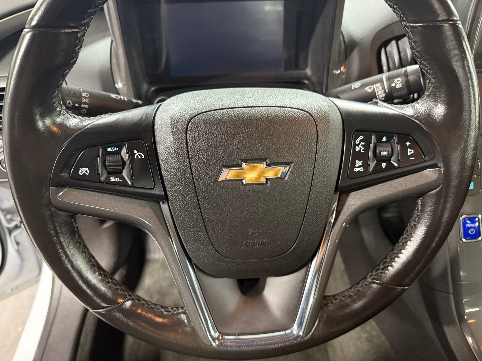 Thumbnail: 2014 Chevrolet Volt - 5