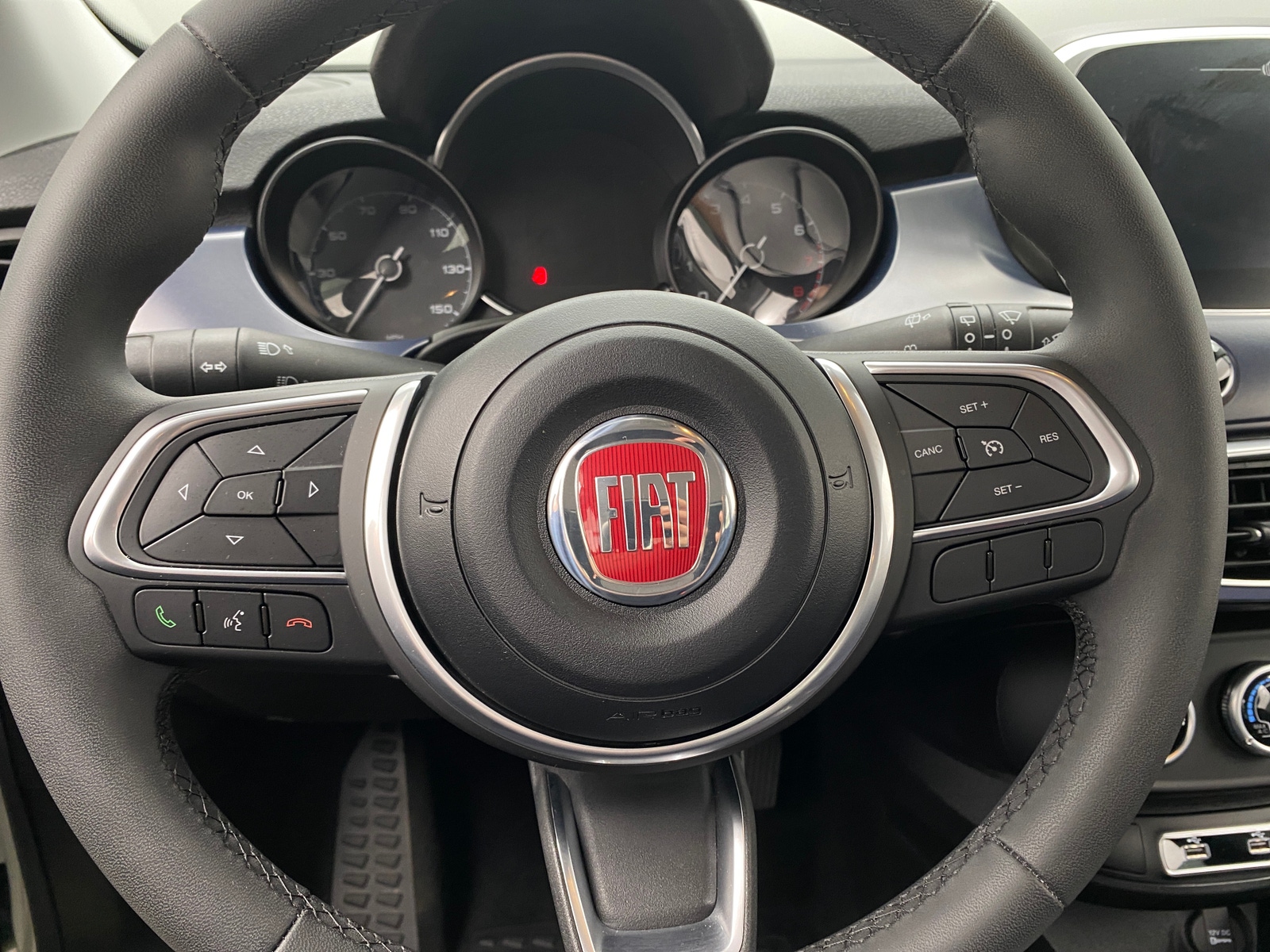 Thumbnail: 2021 Fiat 500X - 5