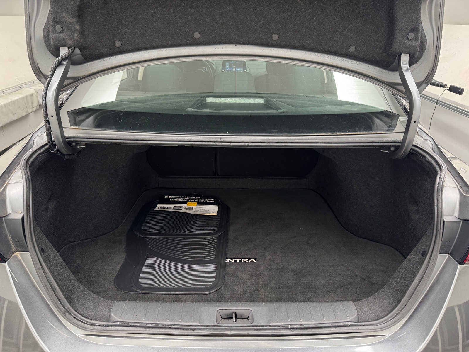 Thumbnail: 2023 Nissan Sentra - 7