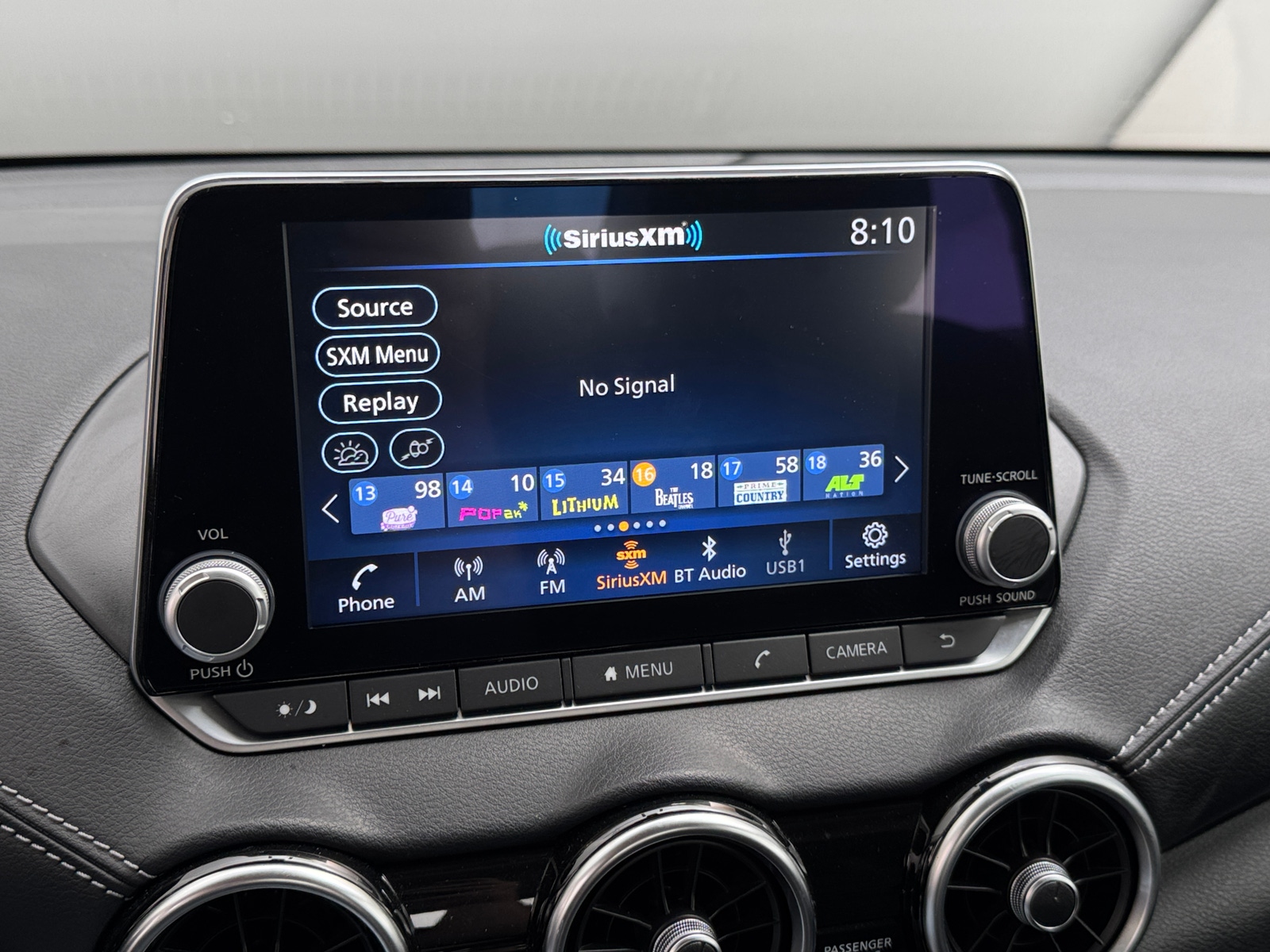 Thumbnail: 2023 Nissan Sentra - 4