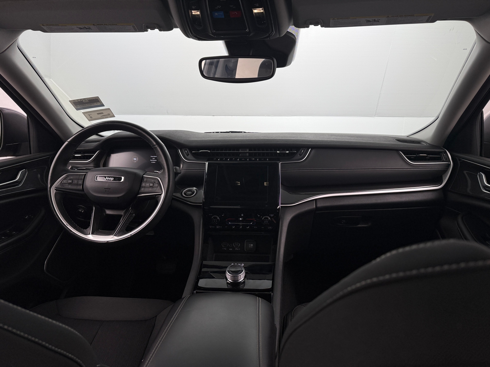 Thumbnail: 2022 Jeep Grand Cherokee L - 3