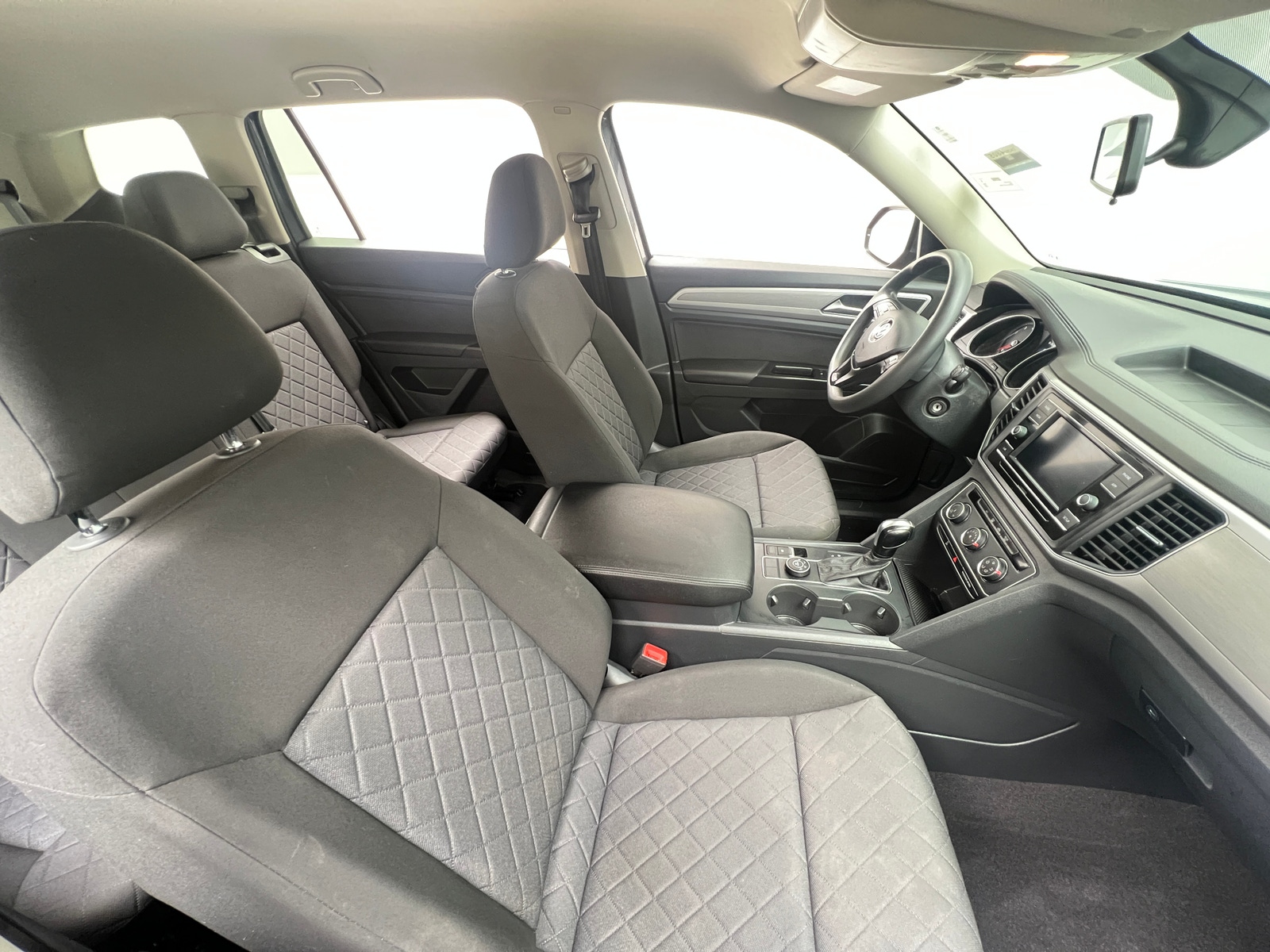 Thumbnail: 2019 Volkswagen Atlas - 2