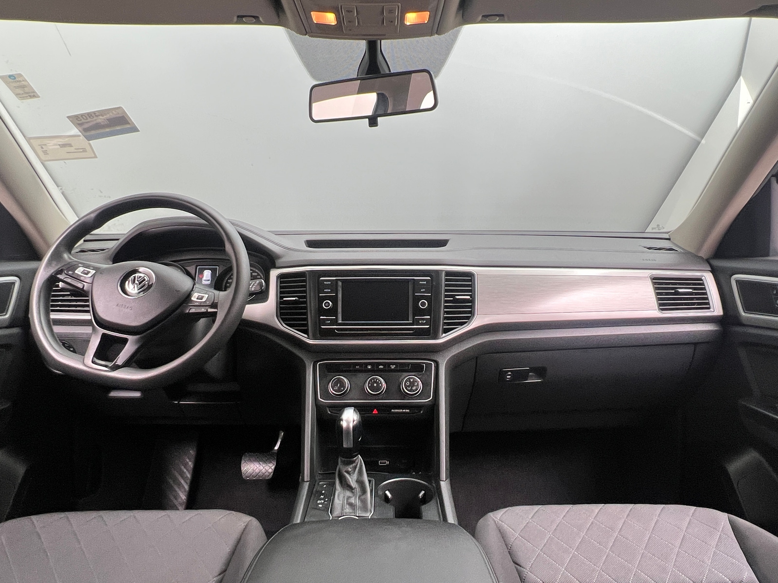 Thumbnail: 2019 Volkswagen Atlas - 3