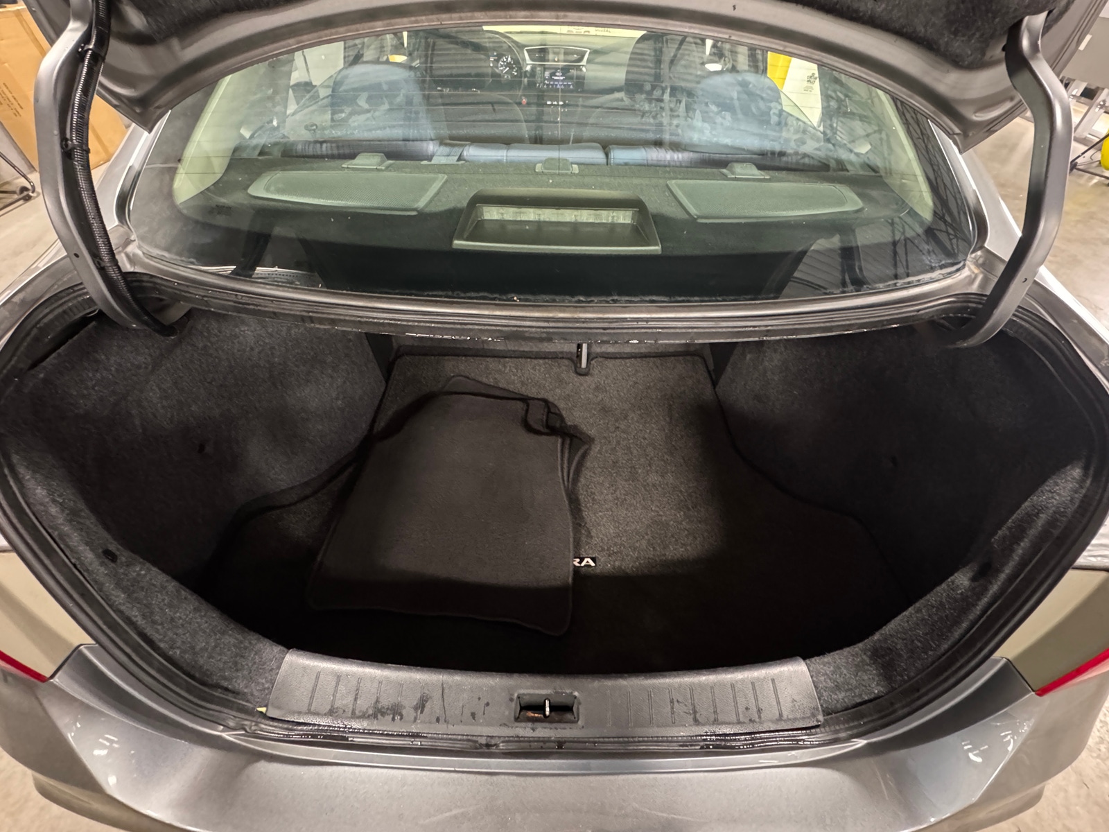 Thumbnail: 2019 Nissan Sentra - 7
