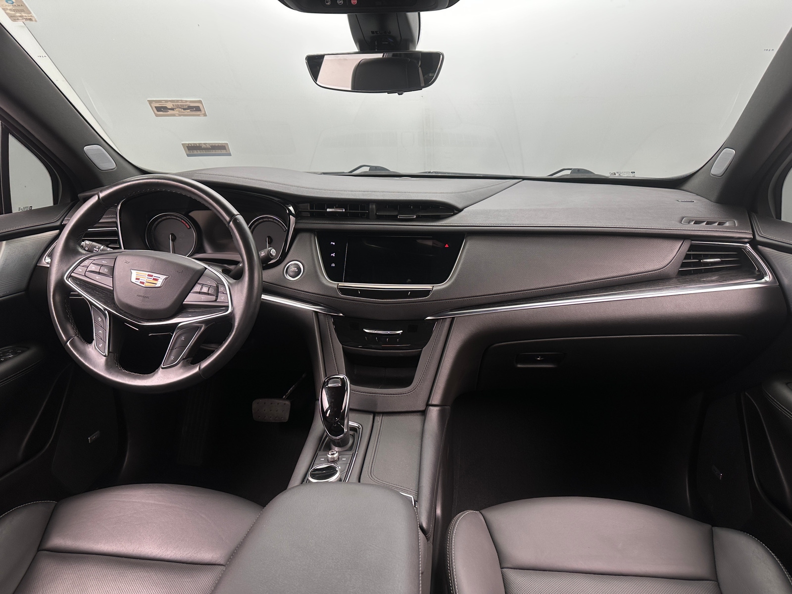 Thumbnail: 2022 Cadillac XT5 - 2