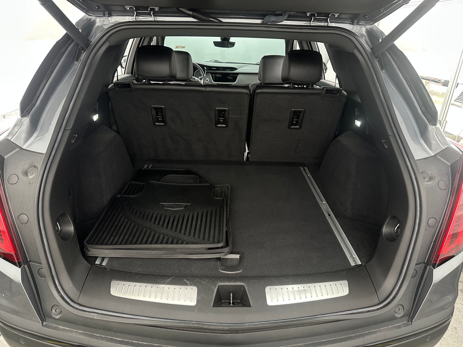 Thumbnail: 2022 Cadillac XT5 - 6