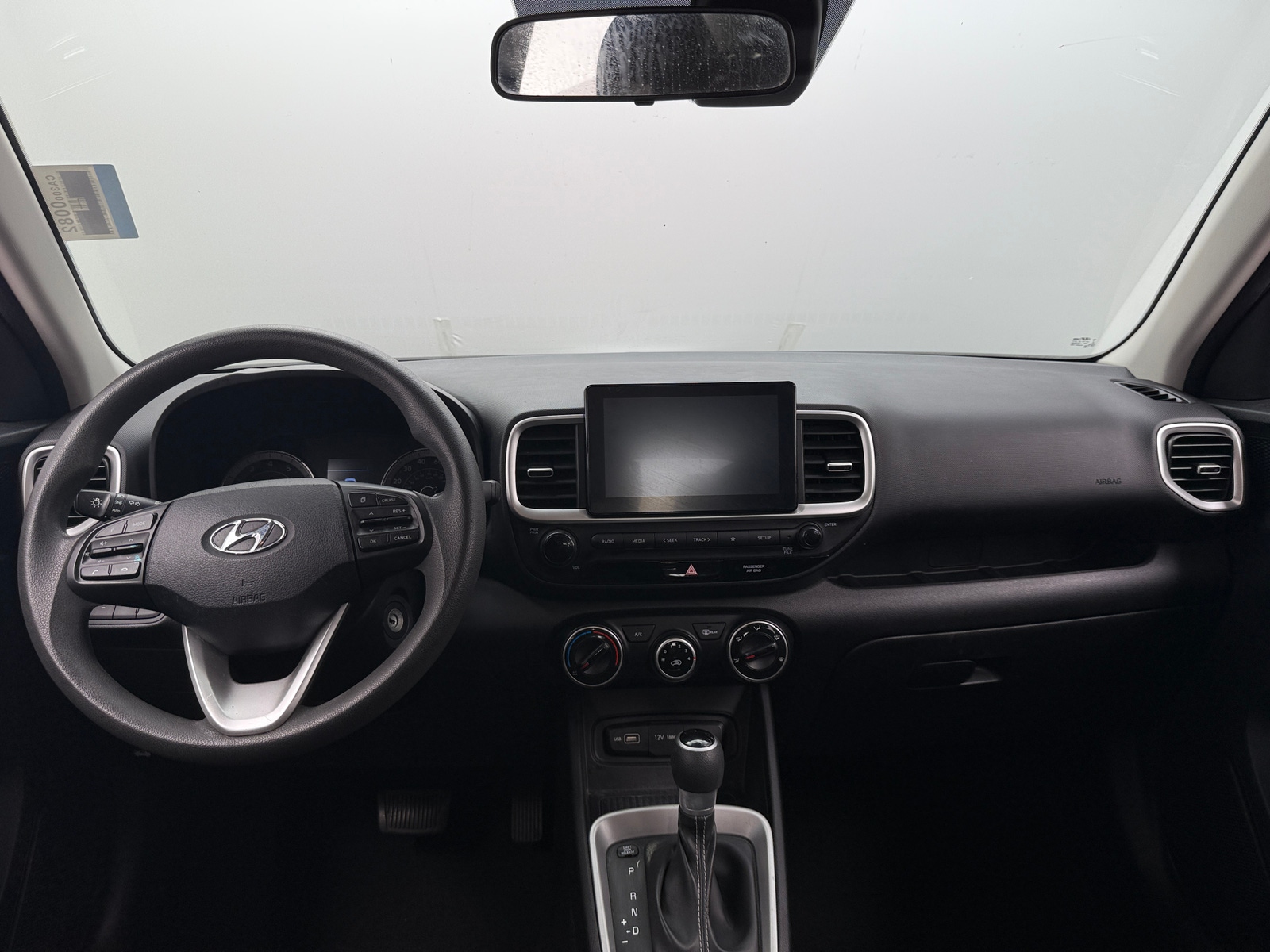 Thumbnail: 2022 Hyundai Venue - 3