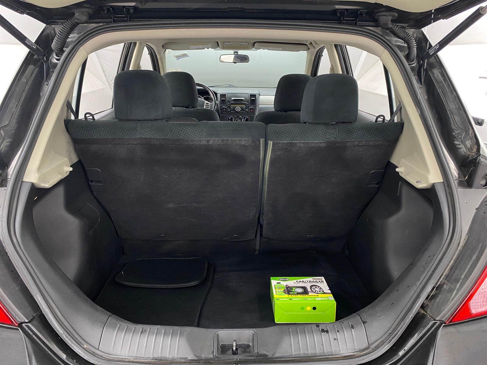 Thumbnail: 2012 Nissan Versa - 7