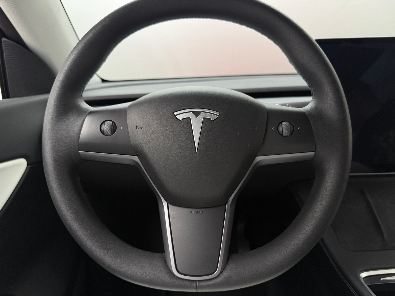 Thumbnail: 2021 Tesla Model Y - 4