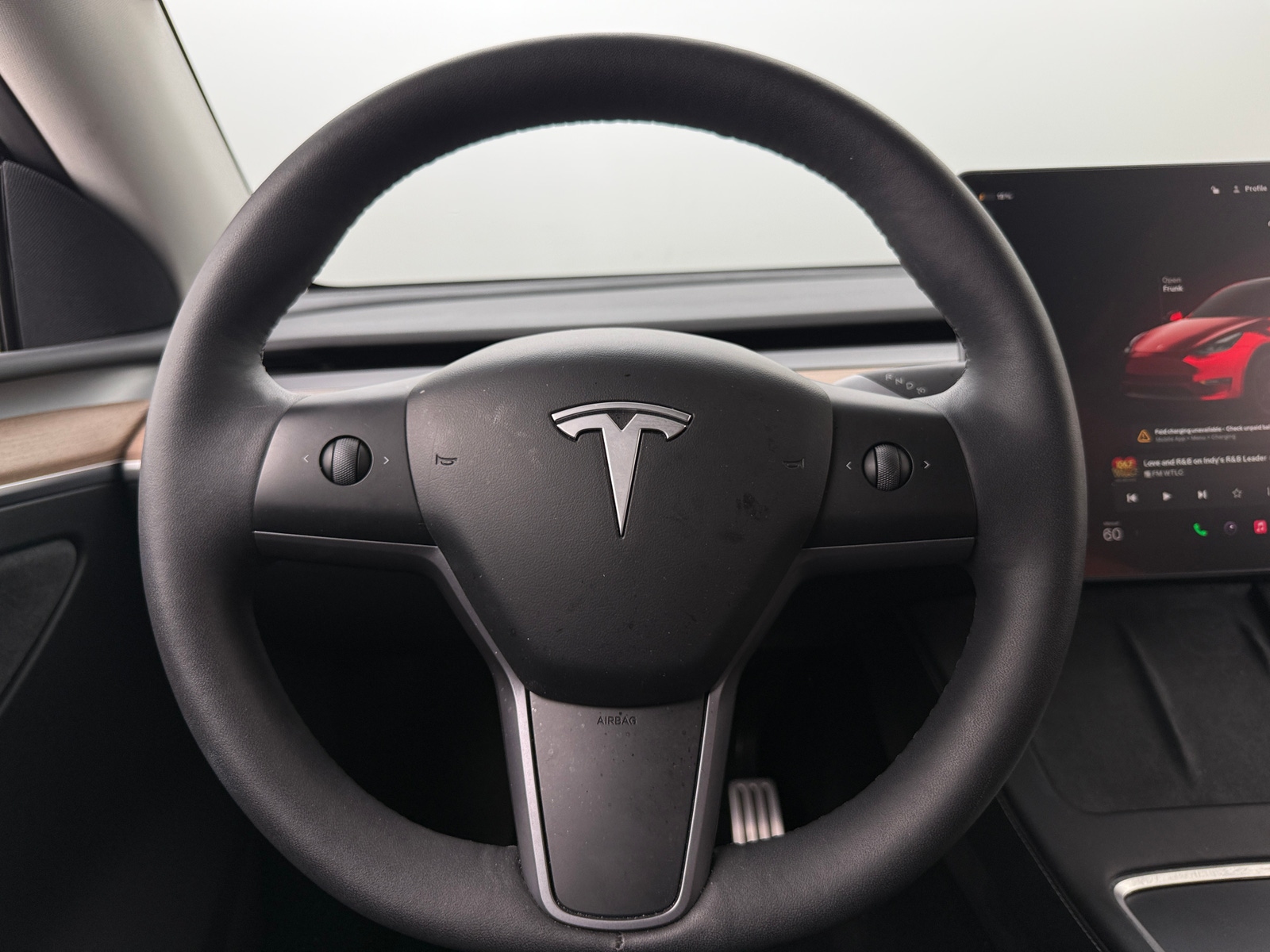 Thumbnail: 2023 Tesla Model Y - 4