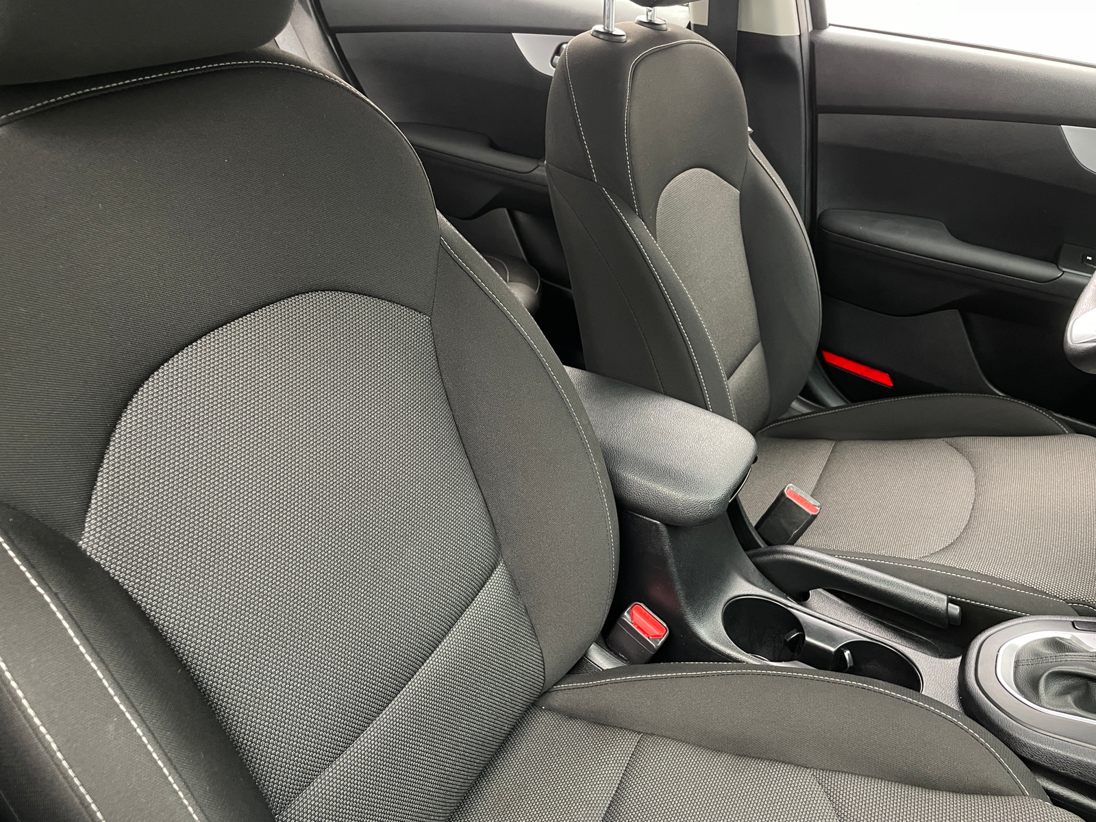 Thumbnail: 2024 Kia Forte - 2