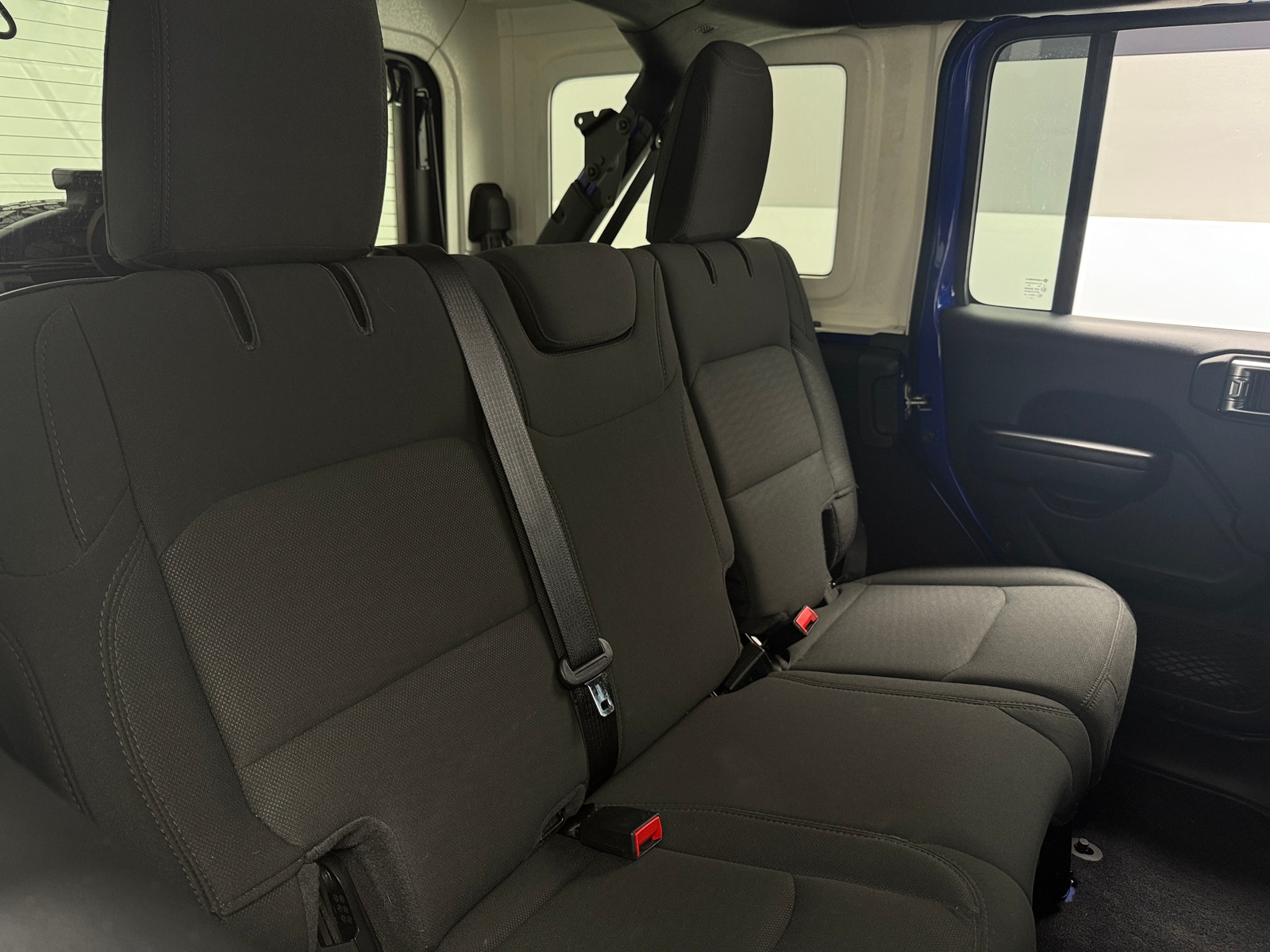 Thumbnail: 2020 Jeep Wrangler - 6