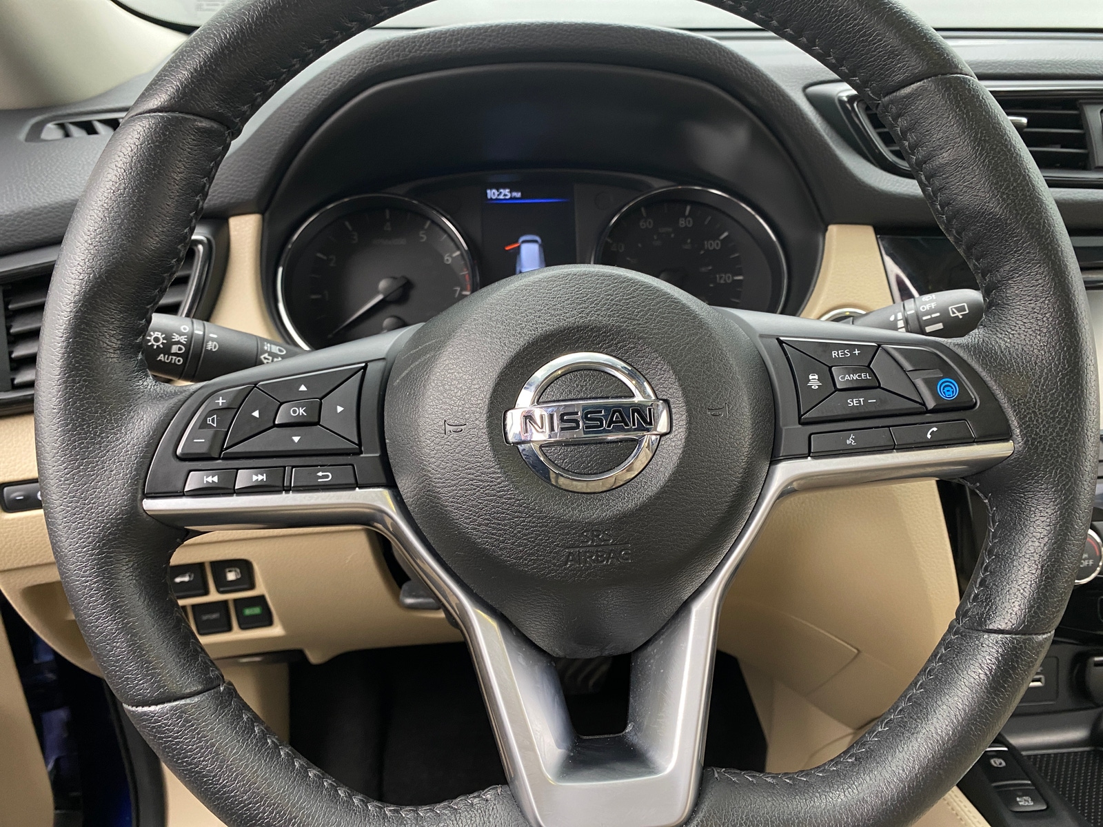 Thumbnail: 2019 Nissan Rogue - 4