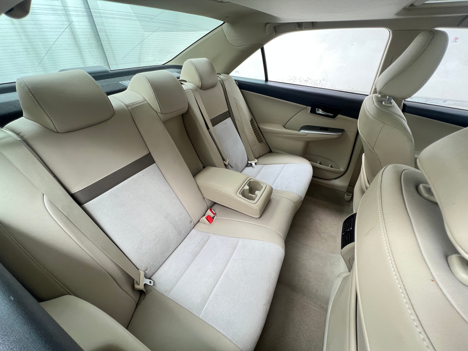 Thumbnail: 2012 Toyota Camry - 6