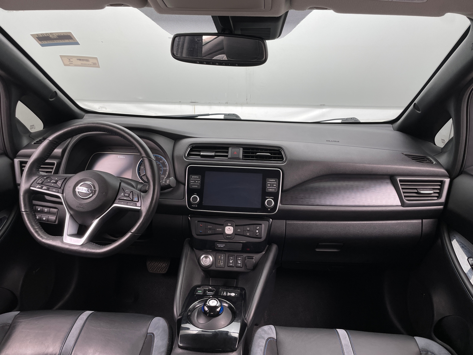 Thumbnail: 2020 Nissan Leaf - 3
