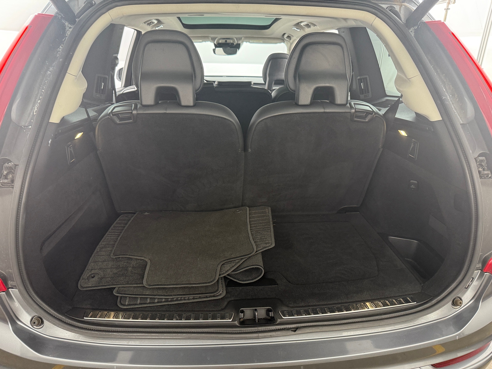 Thumbnail: 2016 Volvo XC90 - 6