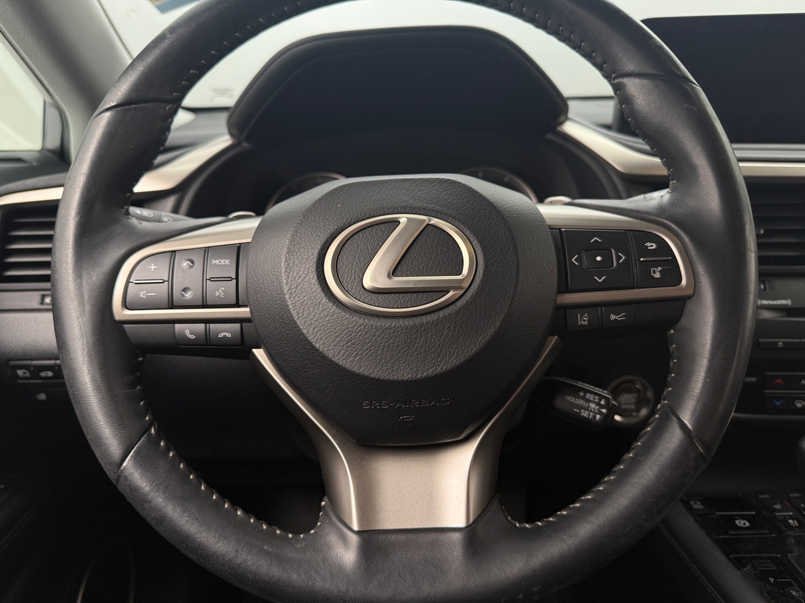 Thumbnail: 2020 Lexus RX - 4