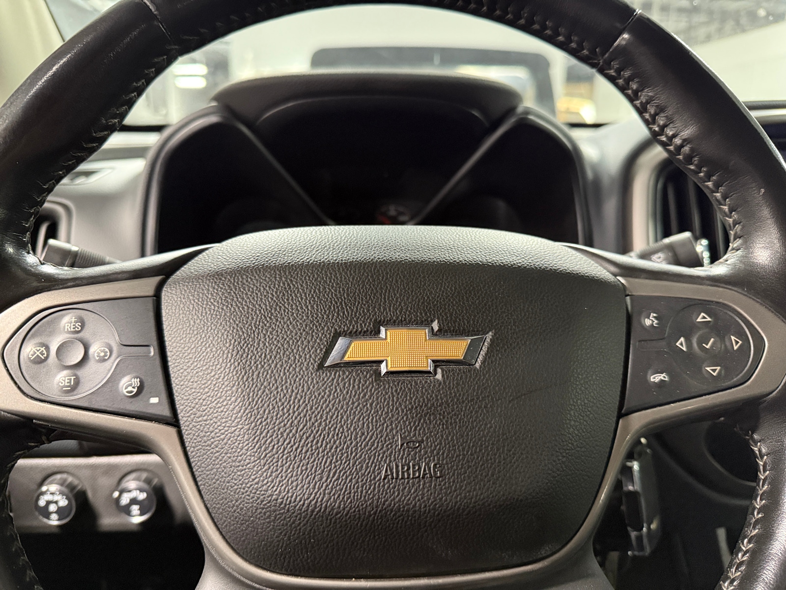 Thumbnail: 2019 Chevrolet Colorado - 5