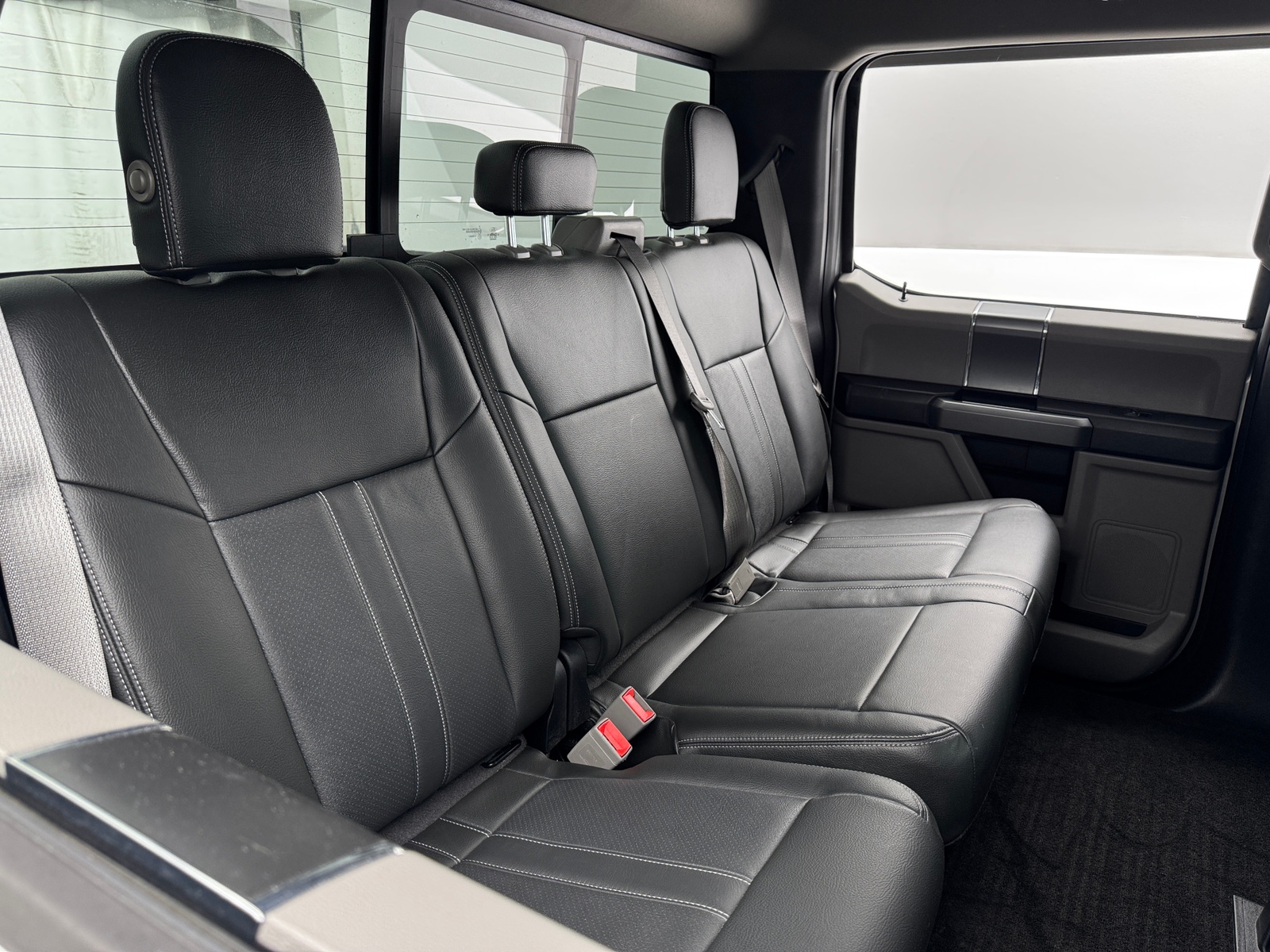 Thumbnail: 2018 Ford Econoline - 6