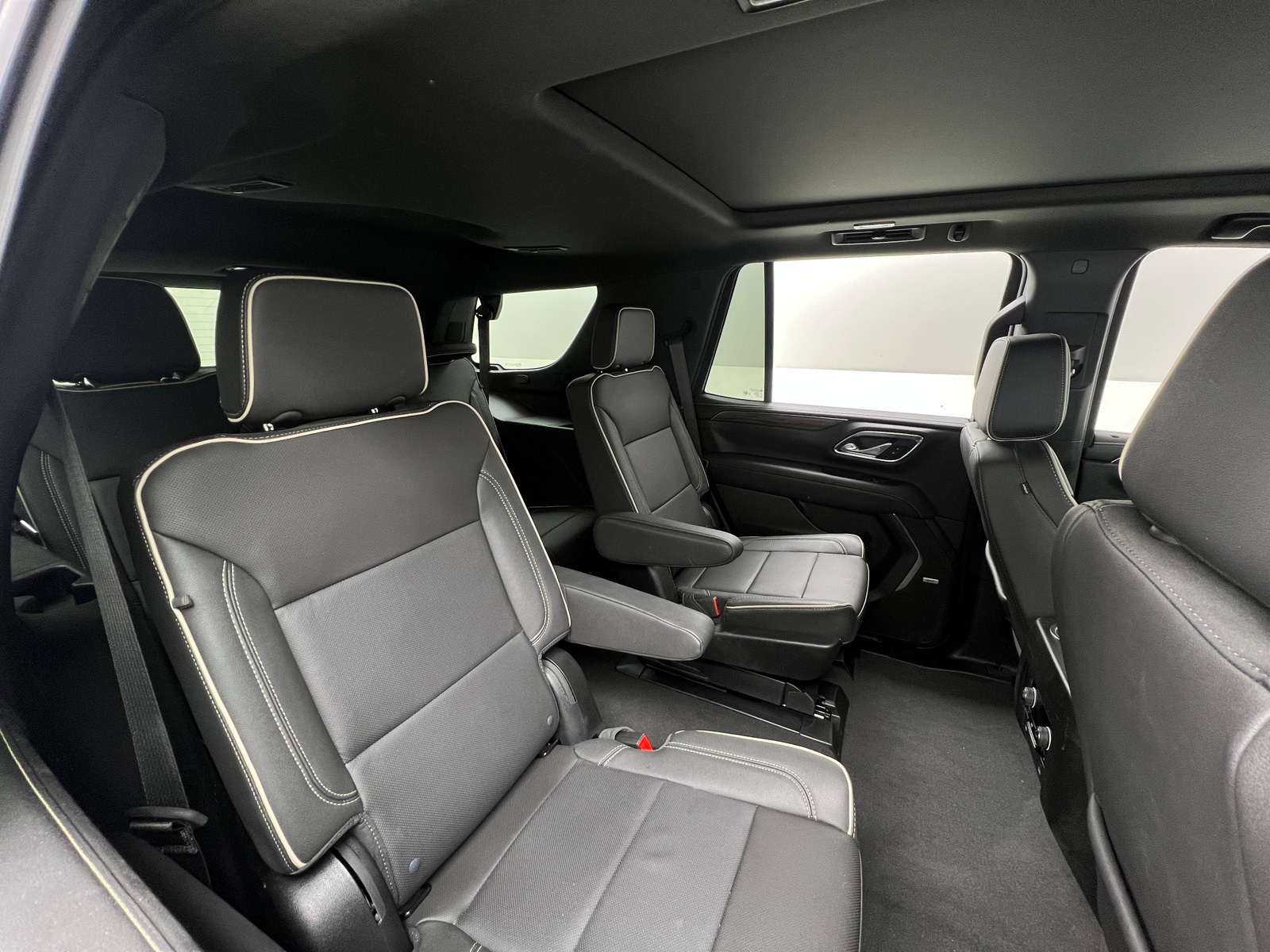 Thumbnail: 2024 Chevrolet Tahoe - 5