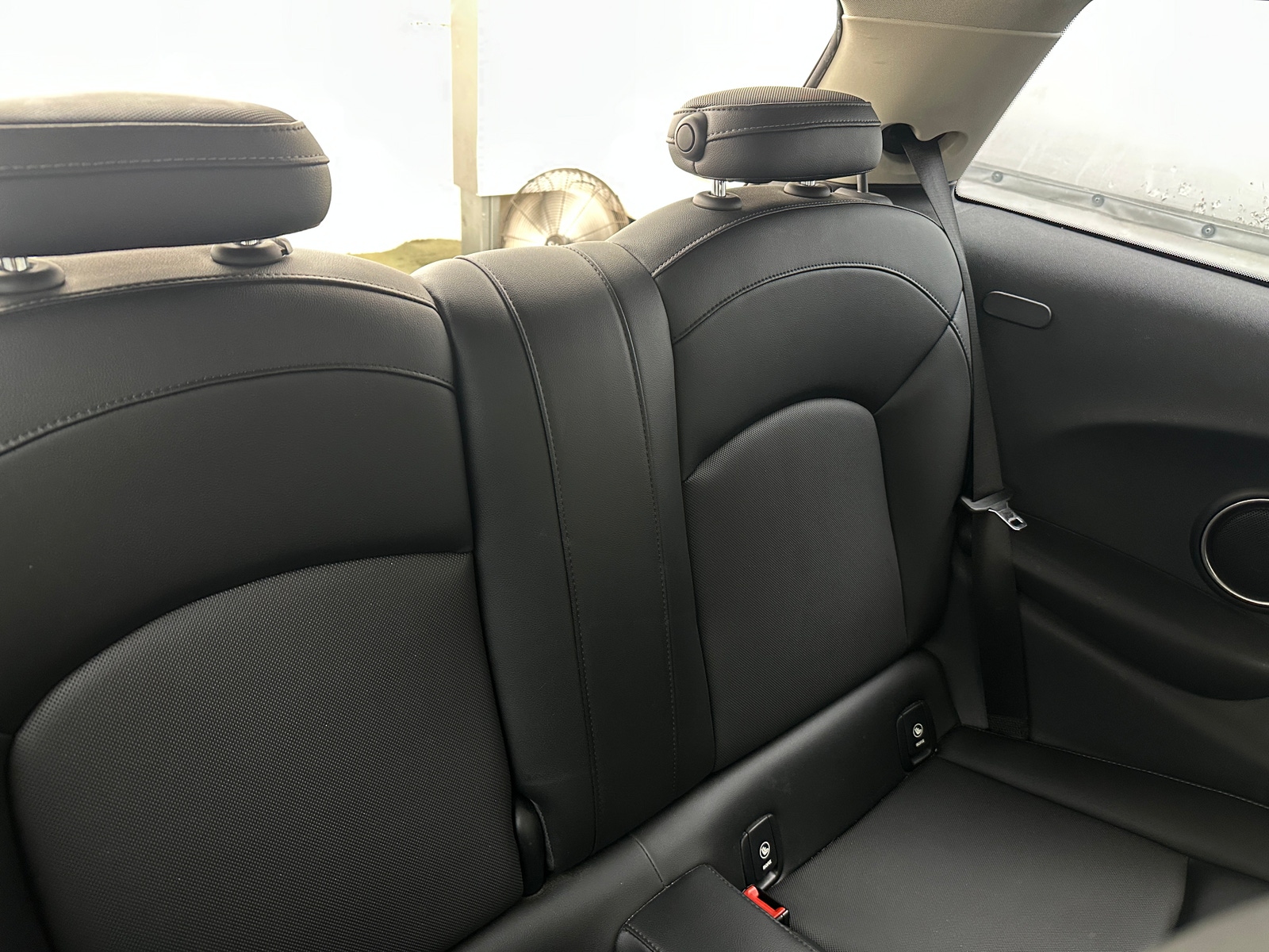 Thumbnail: 2015 MINI Cooper Hardtop - 5