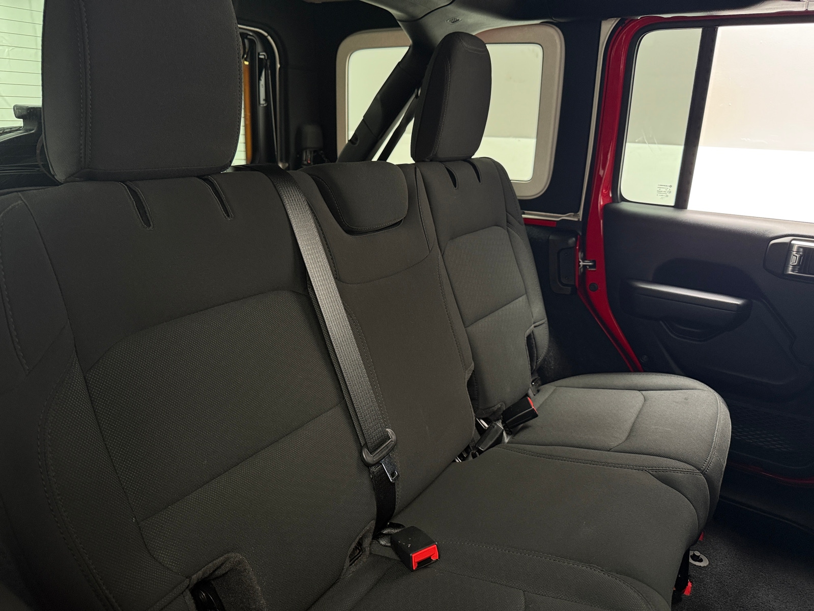 Thumbnail: 2022 Jeep Wrangler - 6