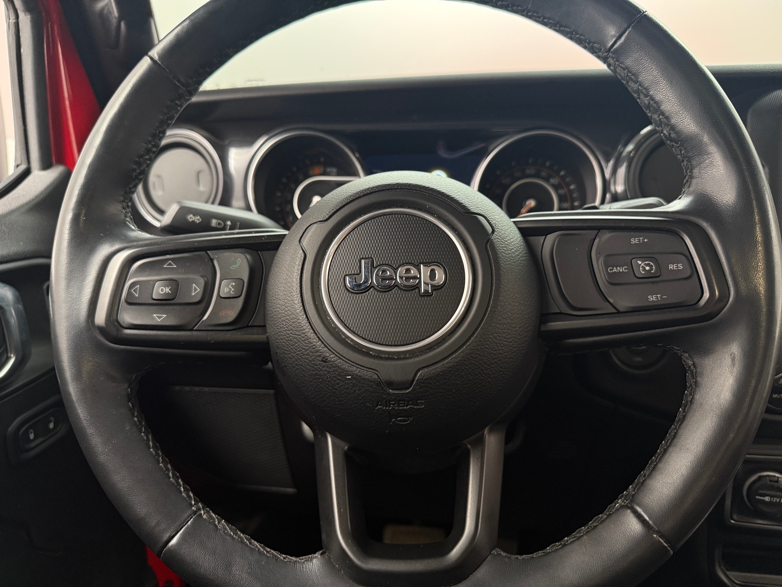 Thumbnail: 2022 Jeep Wrangler - 5