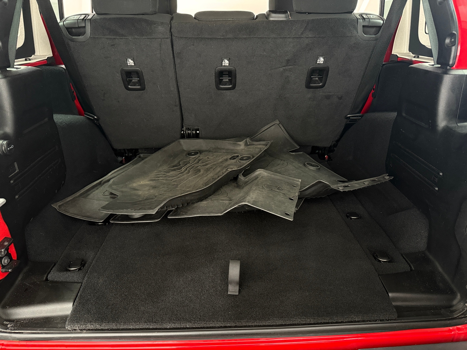 Thumbnail: 2022 Jeep Wrangler - 7