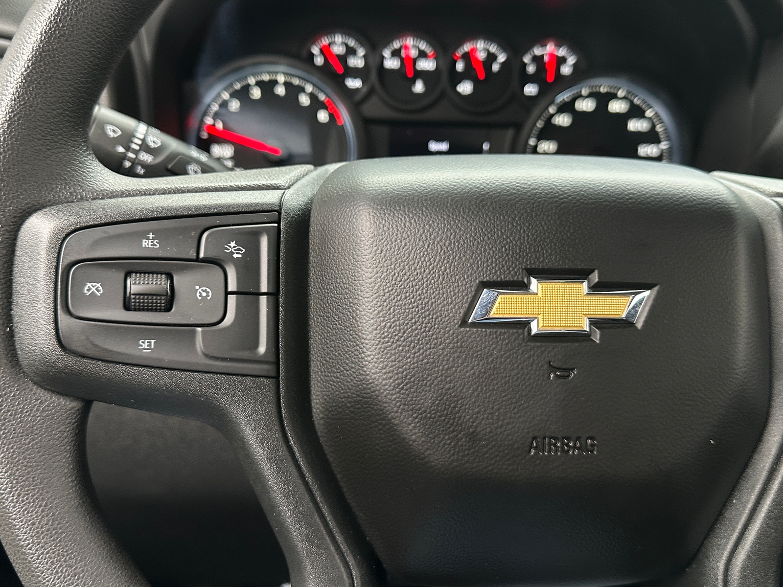 Thumbnail: 2022 Chevrolet Silverado 1500 - 5